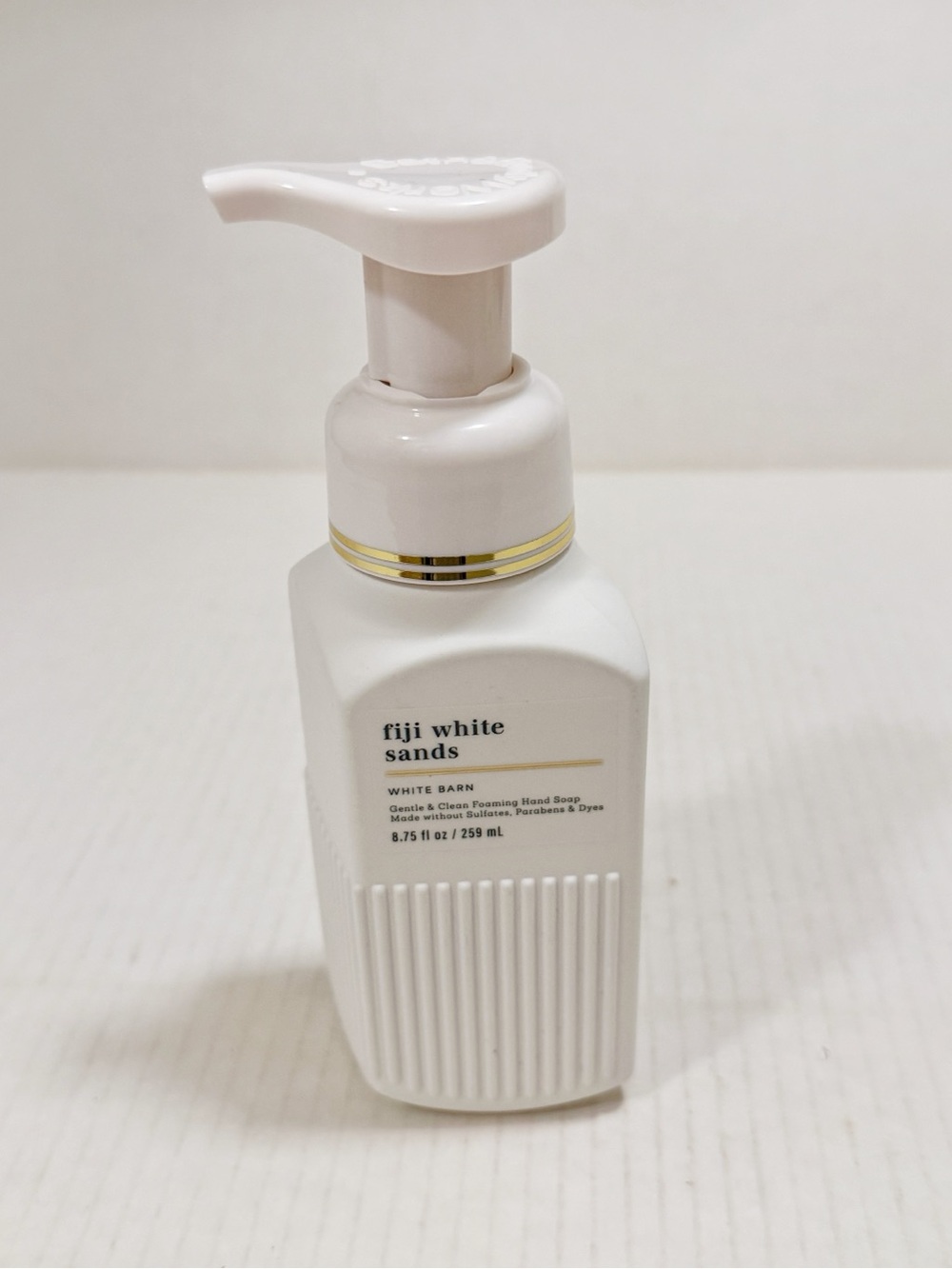 White Barn White Fiji White Sands Foaming Soap Pump